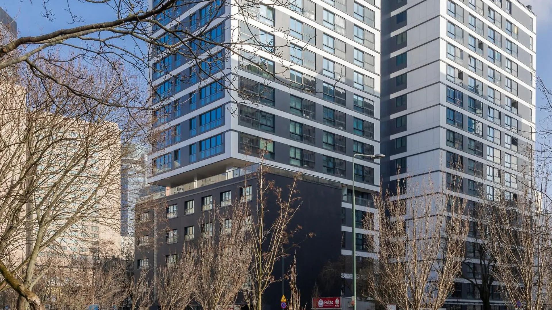 Lux Grzybowska Apartments With Parking By Renters Prestige Warsaw