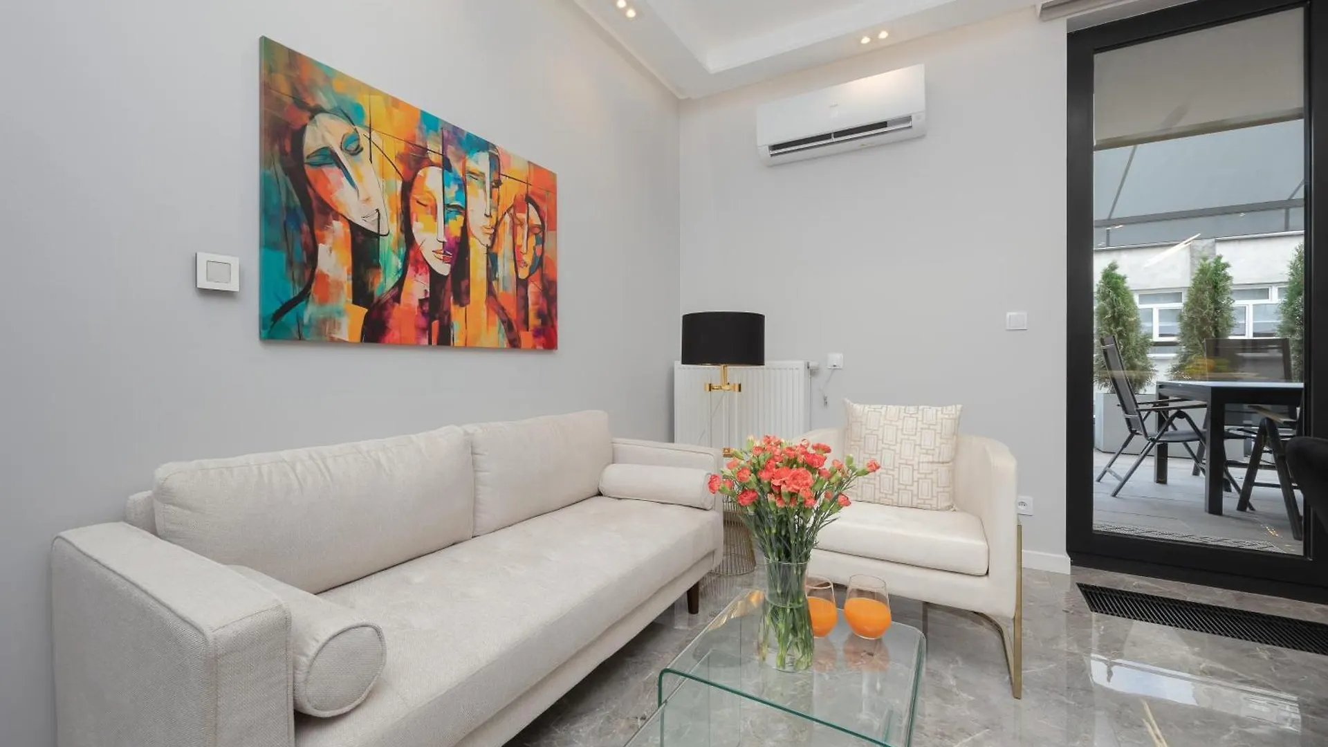 Lux Grzybowska Apartments With Parking By Renters Prestige Warsaw