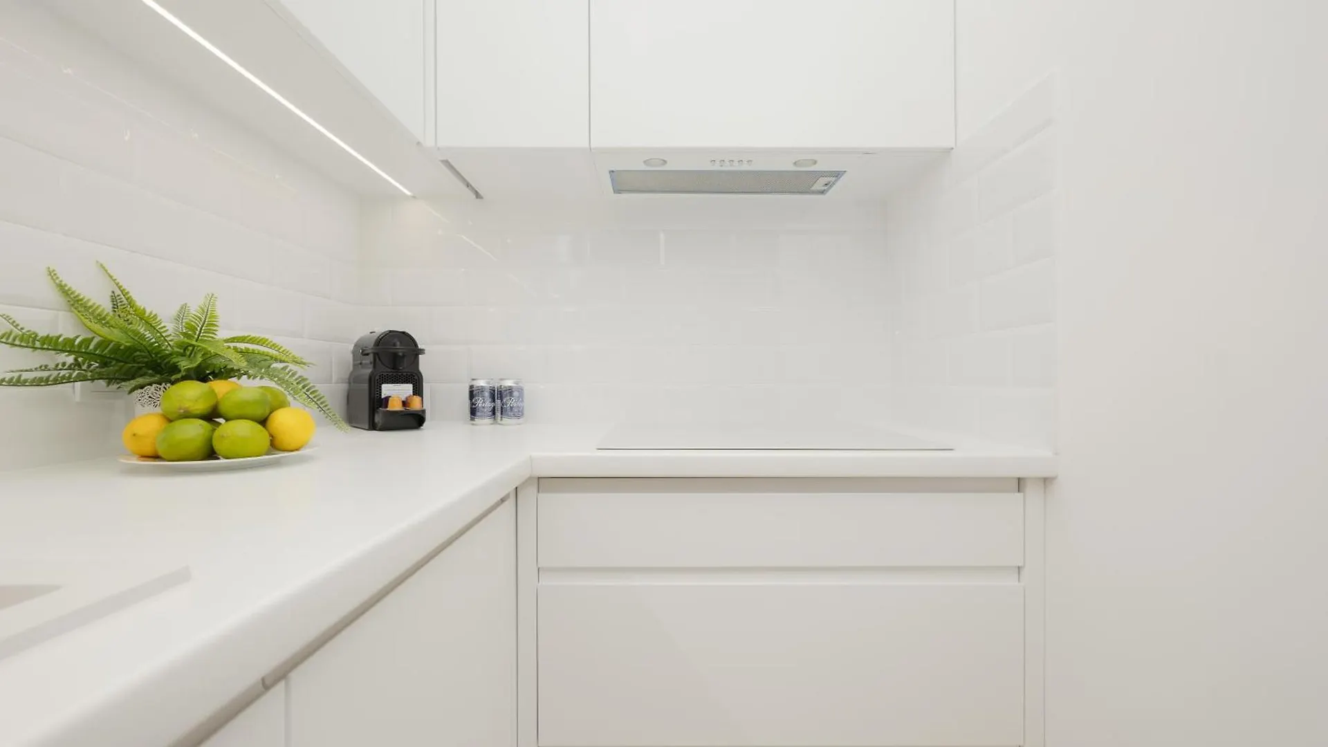 Lux Grzybowska Apartments With Parking By Renters Prestige Varsavia Polonia